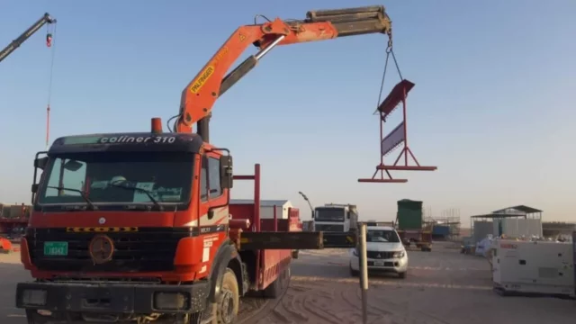 10 Ton Hiab Truck Mounted Crane for sale
