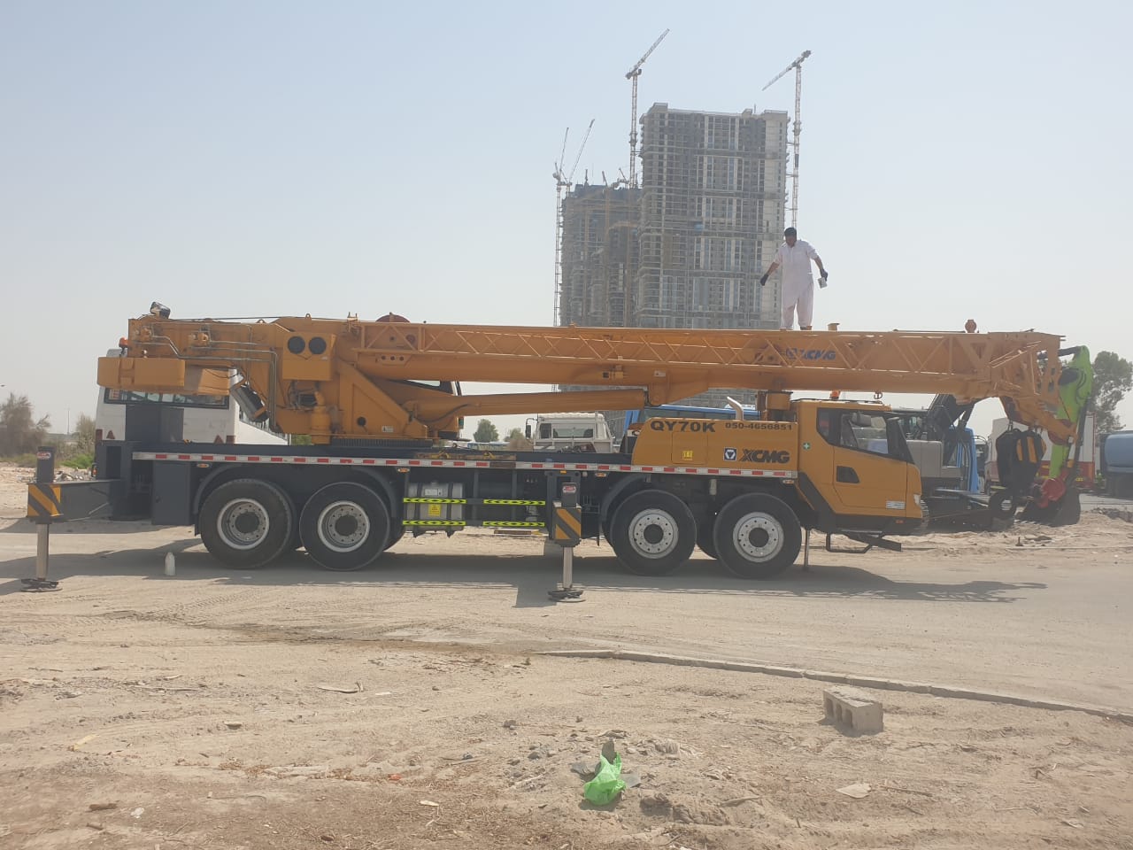 heavy-mobile-crane-70-tons