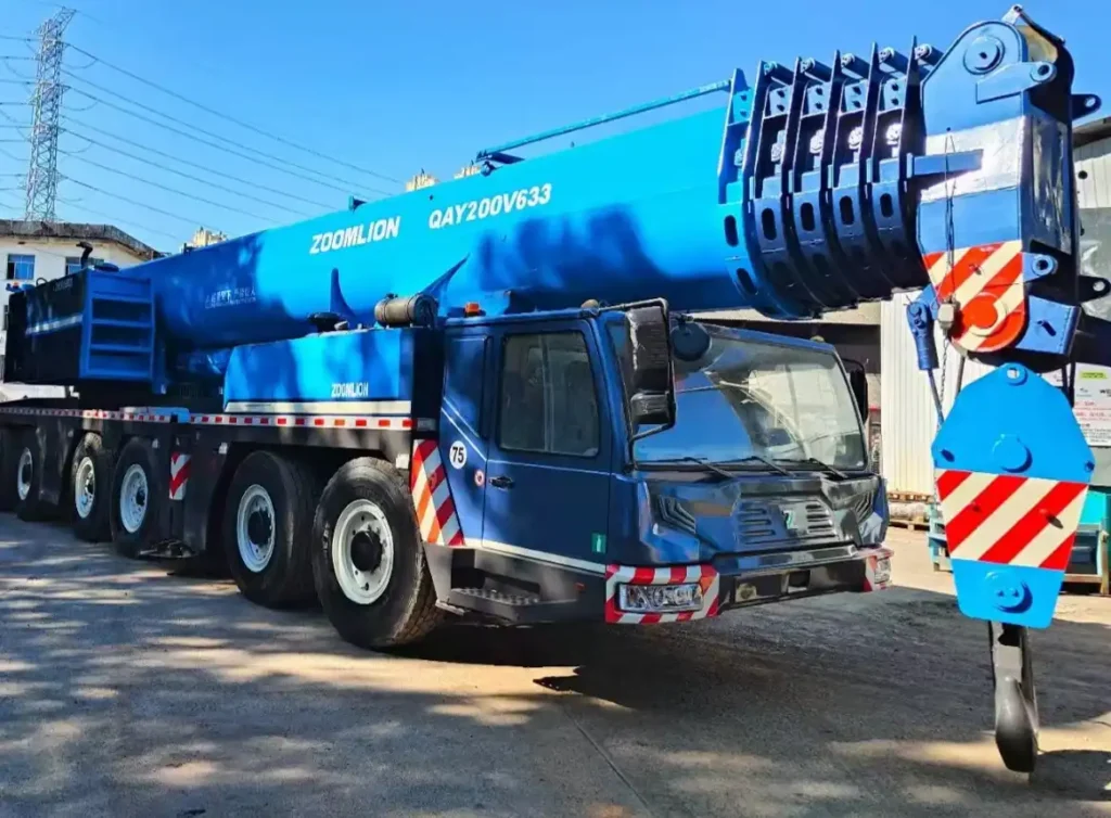 250 Ton Heavy mobile crane